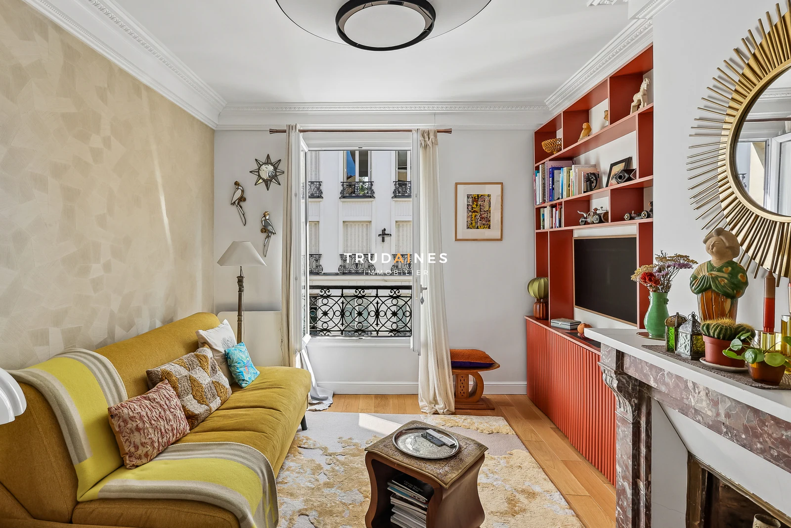 Appartement 2 pièces 43 m² rénové, rue Vaneau