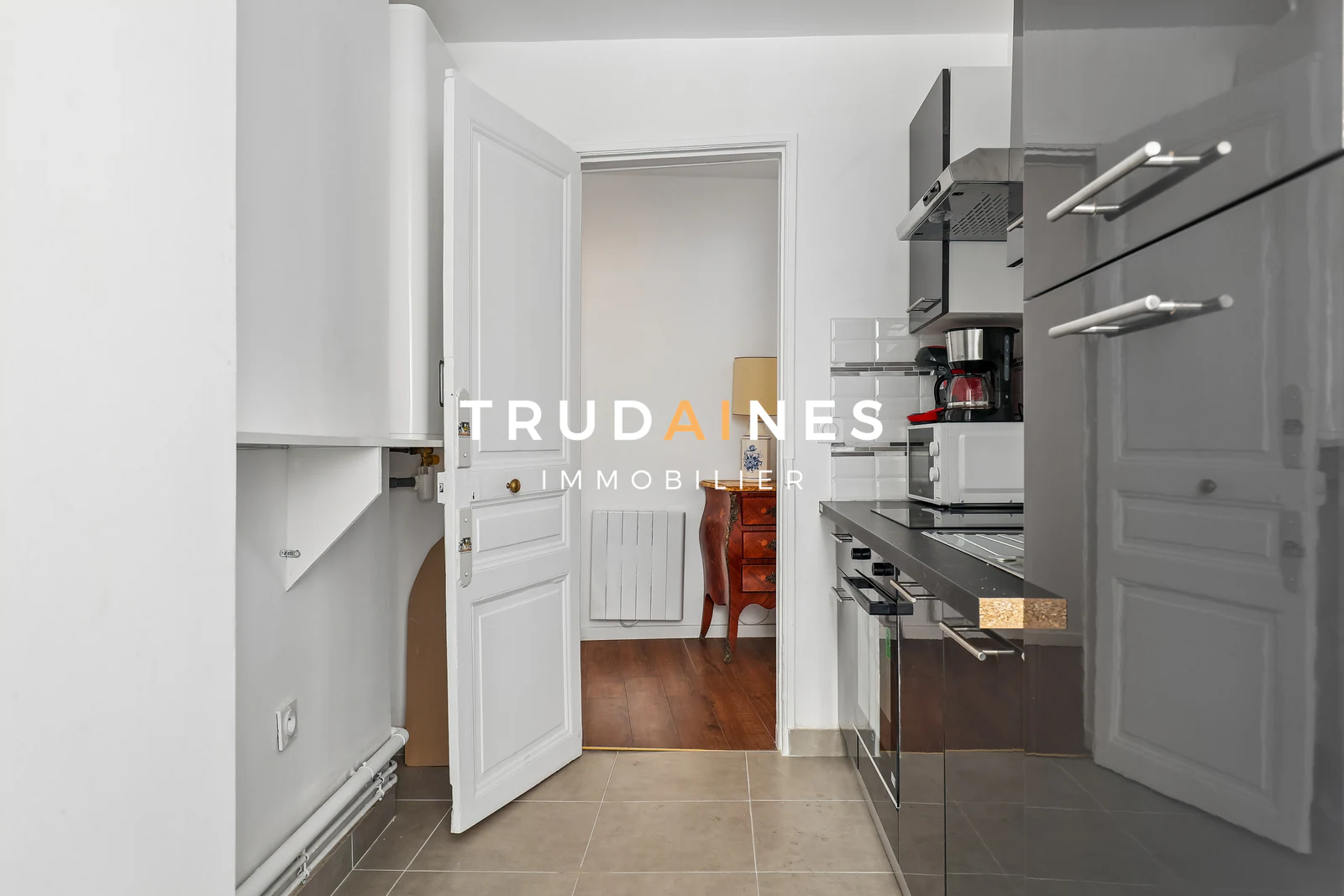 Appartement 3 pièces 63 m² rénové, Abbesses