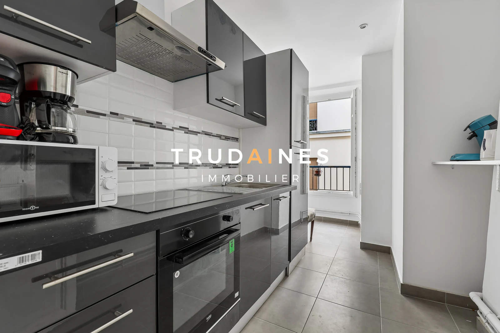 Appartement 3 pièces 63 m² rénové, Abbesses