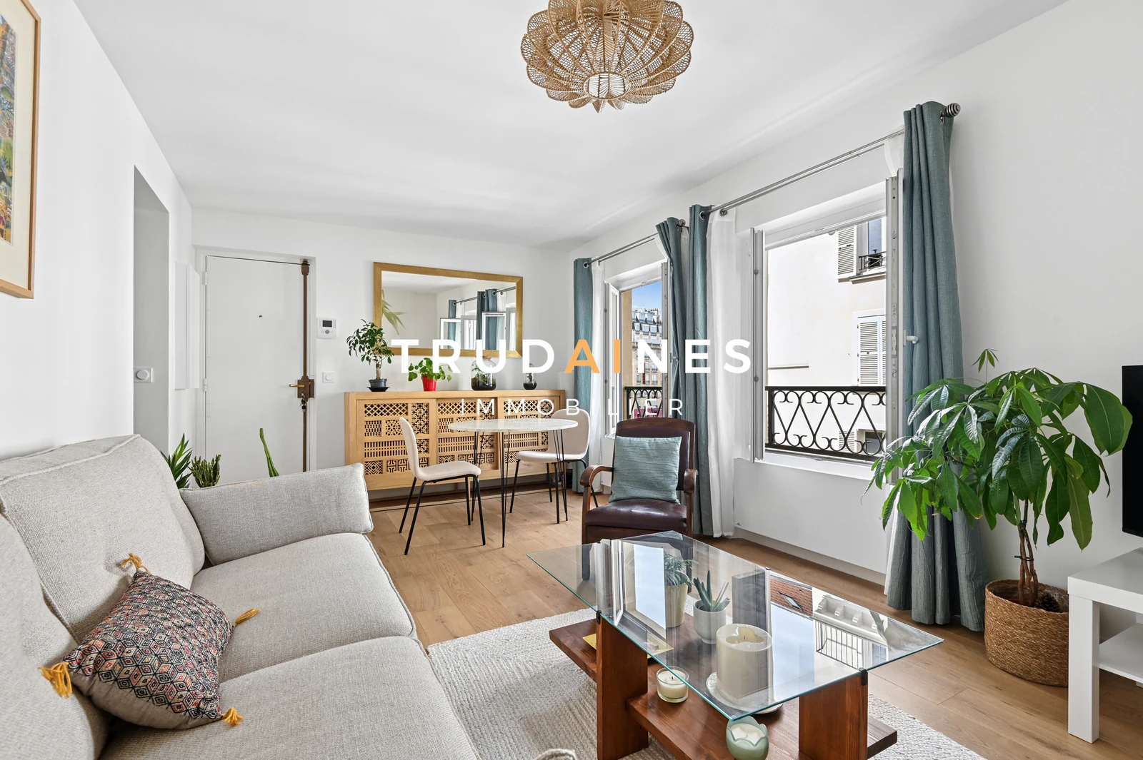 Appartement 3 pièces 64 m² rénové, Batignolles