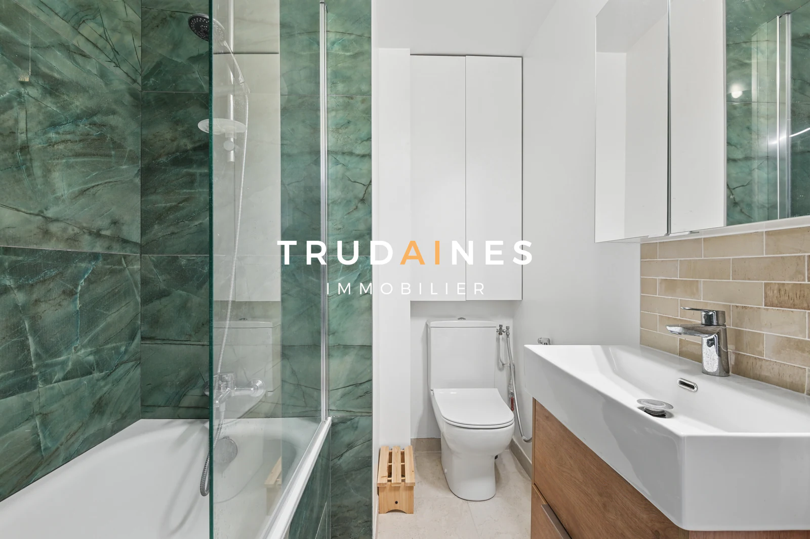Appartement 3 pièces 64 m² rénové, Batignolles