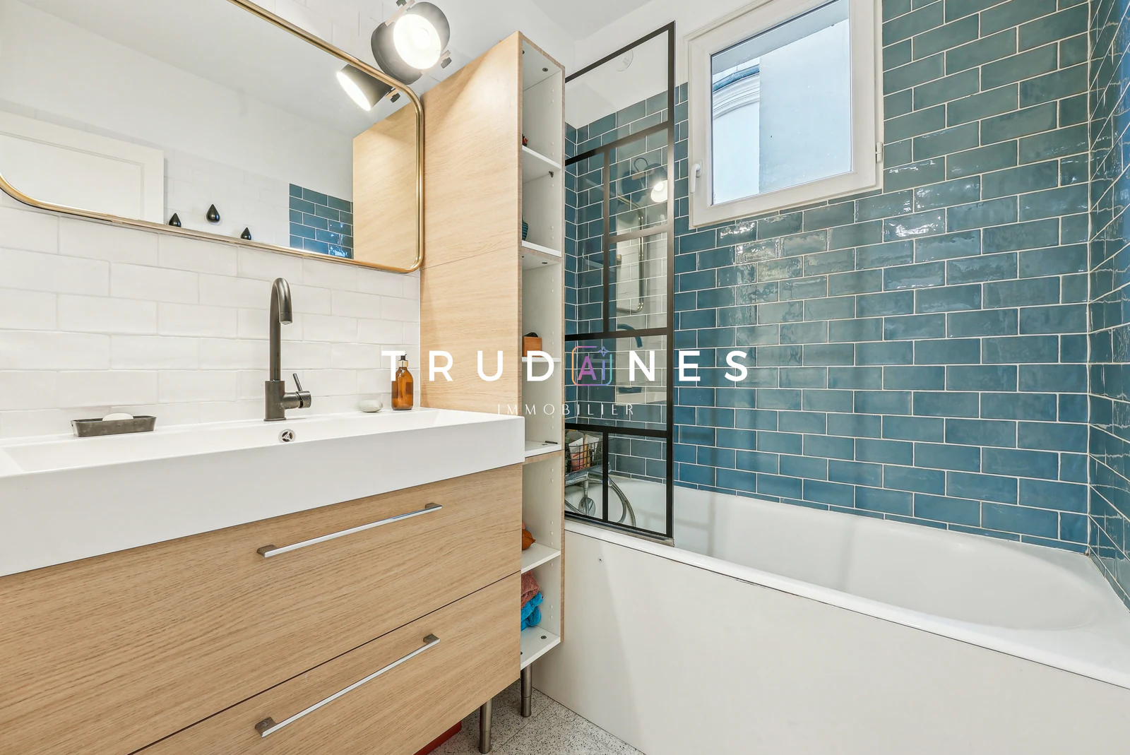 Appartement 3 pièces 65 m² traversant, Brochant Épinettes