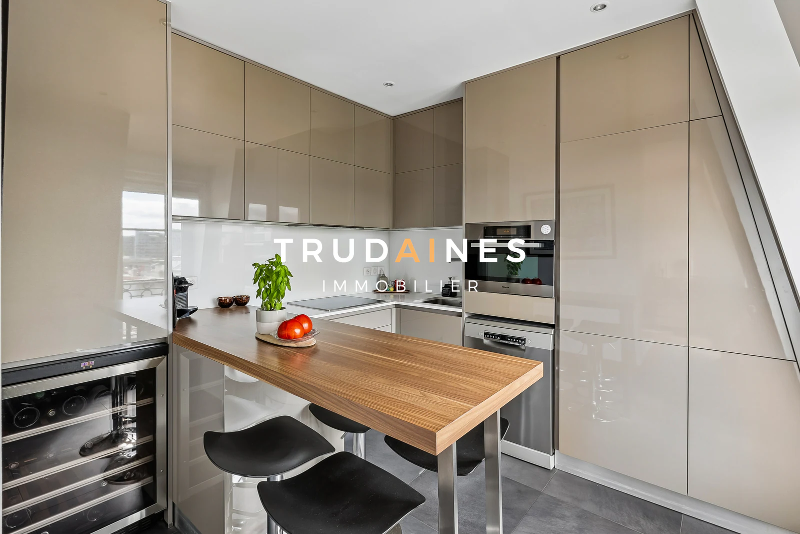 Appartement 4 pièces 83 m² vue Seine, Exelmans