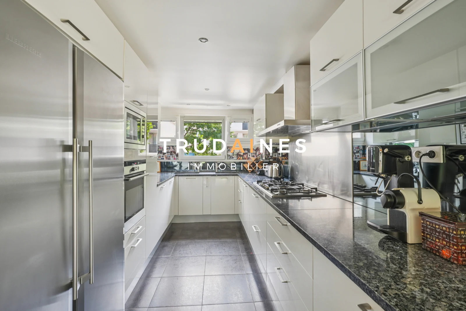 Maison de charme 226 m² avec jardin, La Garenne-Colombes